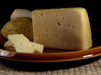 Tilsit cheese (1).jpg