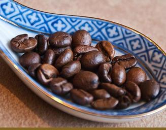 coffee-grain-coffee-coffee-beans-892201.jpg