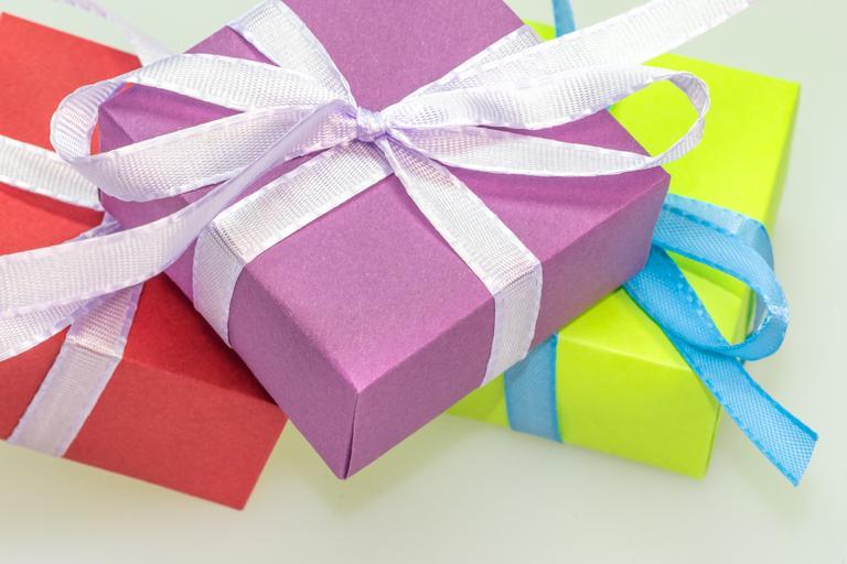 Free Images - gift packages made loop