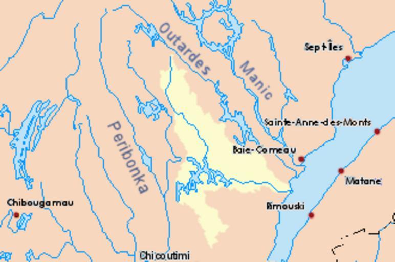 The St. Lawrence River is a large river that runs from the North Atlantic Ocean 