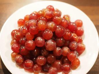 grapes-fruit-table-grapes-blue-766124.jpg