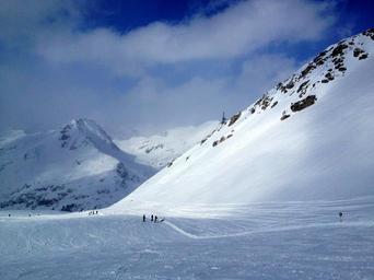 skiing-alps-austria-233492.jpg