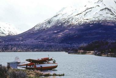 Airplane on Karluk lake.jpg