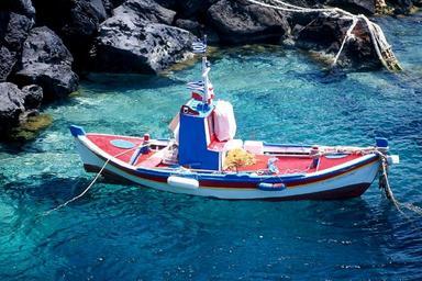 santorini-boat-island-sea-ocean-980454.jpg
