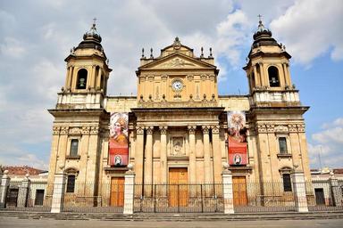 park-central-city-guatemala-church-1418784.jpg
