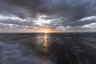 sunset-clouds-sea-ocean-landscape-1712963.jpg