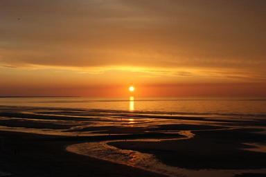 landscape-was-normandy-beach-sunset-931847.jpg