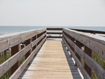 beach-boardwalk-vacation-sea-coast-828486.jpg