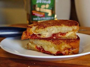 Grilled cheese sandwiches.jpg