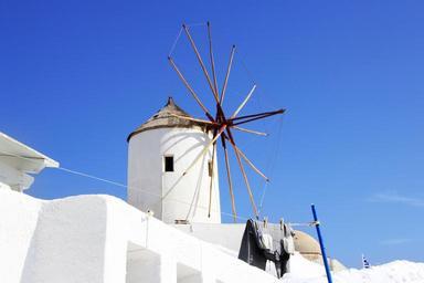 santorini-windmill-white-sky-763303.jpg