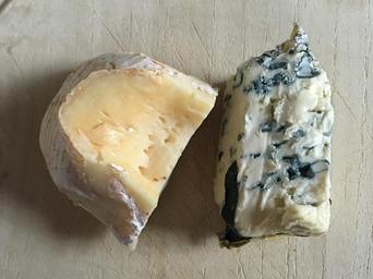 cheese-cheese-board-france-1294534.jpg