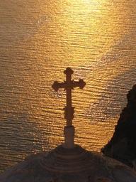 santorini-sunset-mood-church-649041.jpg