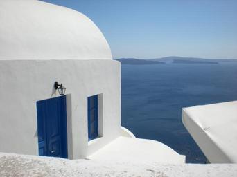 santorini-greek-island-greece-86835.jpg