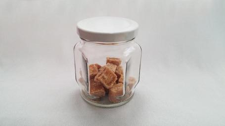 candy-pot-candy-jar-dessert-glass-545453.jpg